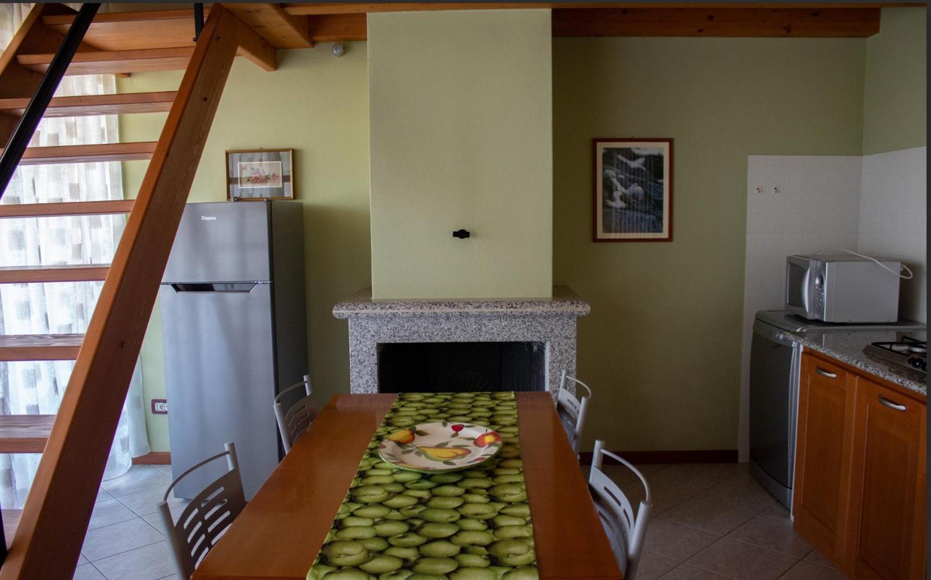 Apartamento Casale el galet Moniga del Garda Exterior foto