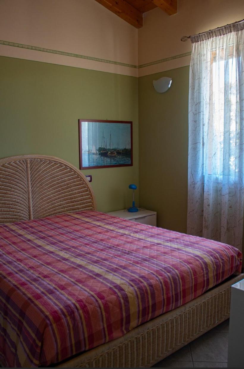 Apartamento Casale el galet Moniga del Garda Exterior foto