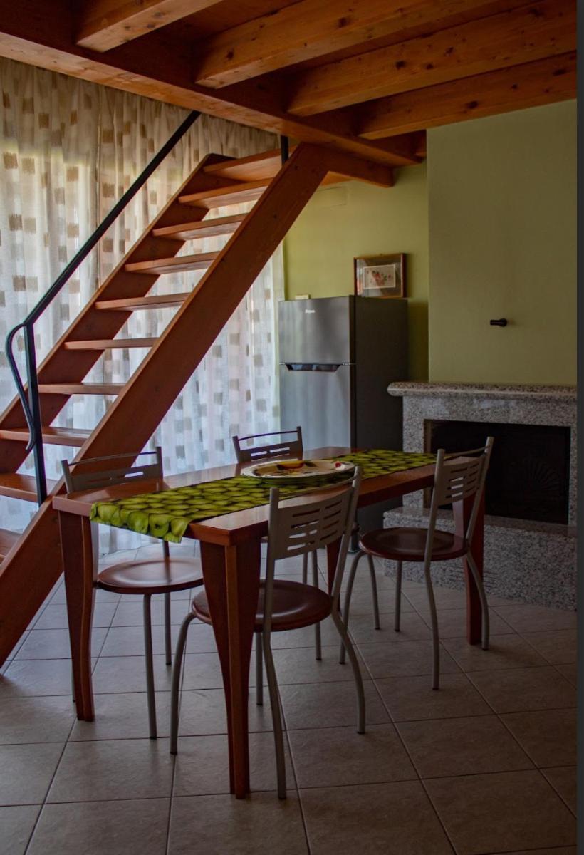 Apartamento Casale el galet Moniga del Garda Exterior foto