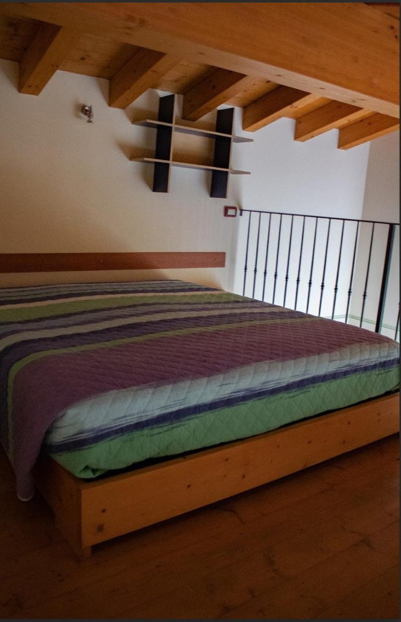 Apartamento Casale el galet Moniga del Garda Exterior foto