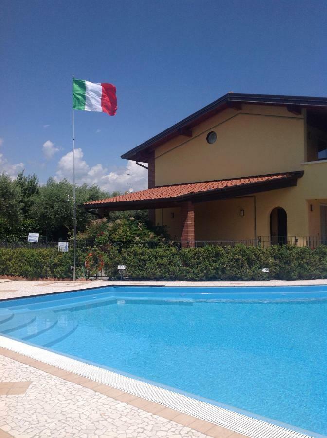 Apartamento Casale el galet Moniga del Garda Exterior foto